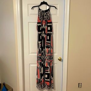 Maxi dress with halter neck